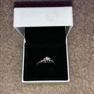 Pandora Fairytale Tiara Ring